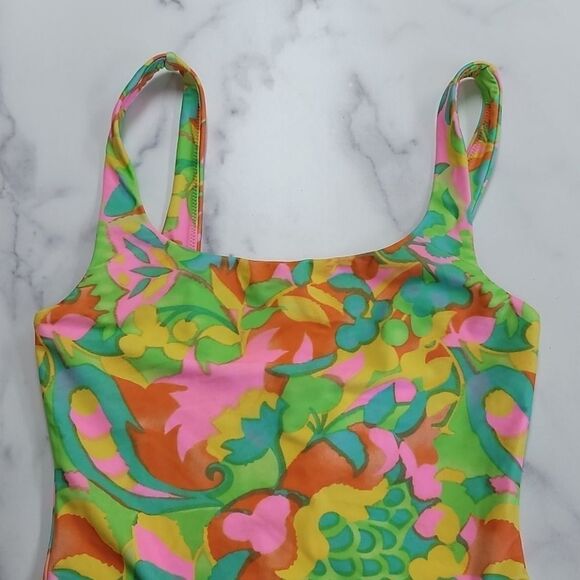 SHOW Me Your Mumu Caicos One Piece - Picture 8 of 9